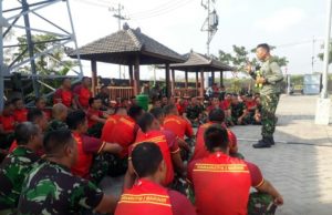 Komandan Yonranratfib 2 Mar Pimpin Langsung Latihan Body Breathing Bagi Prajurit Fighter Sejati