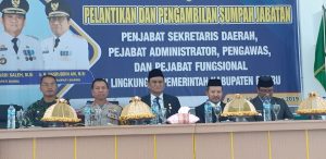 Kapolres Barru Akbp.Dr.H.Burhaman.SH.MH, Menghadiri Pelantikan  dan pengambilan Sumpah Jabatan Sekda Barru.