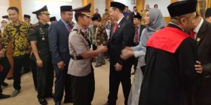 Hadiri Pelantikan Pimpinan DPRD, Kapolres Pangkep, AKBP Tulus Sinaga, S.I.K, MH Beri Ucapan Selamat