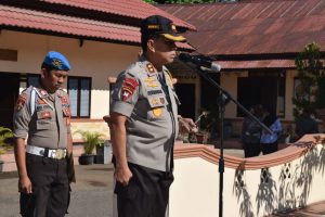 Kapolres Barru Akbp.Dr.H.Burhaman.SH.MH, Irup pada Upacara Korps Kenaikan Pangkat Perwira dan PNS Polri.