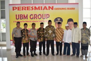 Kapolres Barru Akbp.Dr.H.Burhaman.SH.MH, Menghadiri Peresmian Gedung Baru UBM Group.