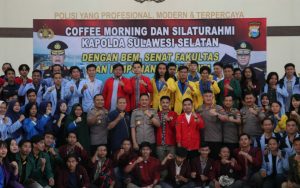 Kapolda Sulsel Irjen Pol Mas Guntur Laupe Dekat Hubungan Emosional Dengan Mahasiswa, Gelar Rutin Coffee Morning BEM Se Makassar