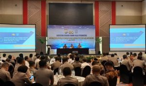 Korlantas Polri Kumpulkan Kanit Regident Dan Kasatlantas Untuk Sosialisasi dan Uji Fungsi sistim Eri di Ditlantas Polda Sulsel.