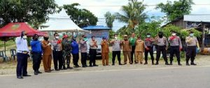Cegah Covid 19, Kapolres Sidrap Didampingi Kapolsek Dua Pitue Lakukan Pengecekan Perbatasan Wilayah Sidrap