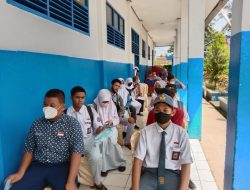 Vaksinasi Siswa SMK Negeri I Lau Maros Kerjasama Dengan Dinas Pendidikan Provinsi dan Polda Sulsel