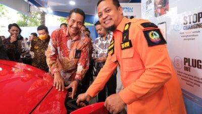 Gencarkan Ekosistem Kendaraan Listrik di Lingkup Pemerintahan, PLN Operasikan 2 SPKLU Baru di Sulawesi Selatan