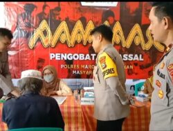 Warga Purnakarya Antusias Datang Berobat Gratis Program PAMMASE Polres Maros 