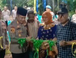Kapolres Maros Resmikan Rumah Anak Stunting Dipurnakarya yang sudah di bedah.