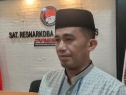 Kasat Resnarkoba Buka Puasa Bersama Para Tahanan Dirutan Polres Maros.