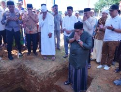 Bupati Maros Peletakan Batu Pertama Pembangunan Masjid Besar Kecamatan Mandai