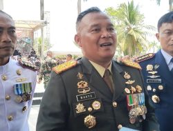 Danrem 143/HO/Pimpin Upacara Puncak Peringatan HUT TNI Ke-79 Di Prov.Sultra