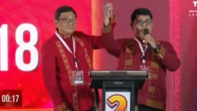 Frederik Palimbong dan Yohanis Bassang Beradu Argumen di Debat Pilkada Toraja Utara