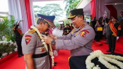 Kapolri Pimpin Tradisi Pelepasan Purna Tugas, Jenderal Agus Andrianto Dikenang sebagai Sosok Tegas