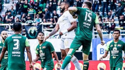 Gol Penalti Flavio Silva Antar Persebaya Kalahkan Arema 3-2