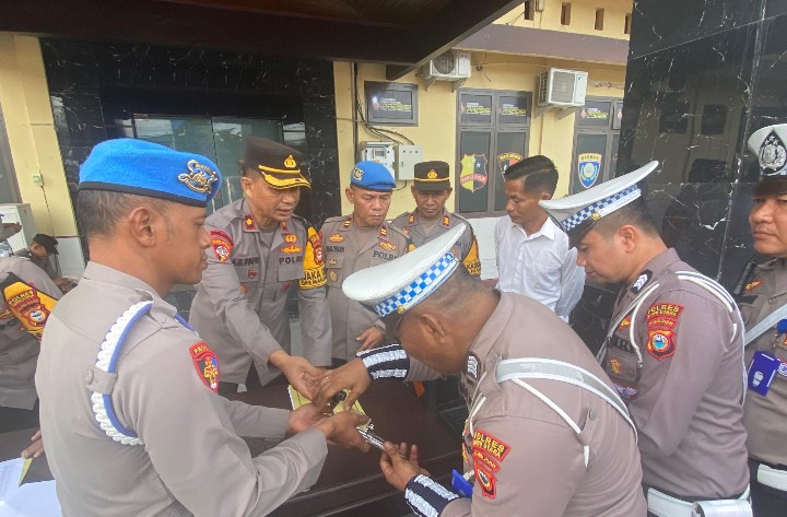 Polres Luwu Utara Gelar Pemeriksaan Senjata Api Dinas untuk Cegah Penyalahgunaan