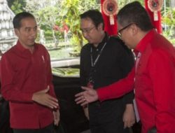 Jokowi vs Hasto: Saling Sentil Soal Ambisi Kekuasaan di PDIP