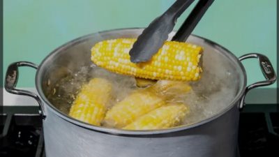 Tips Konsumsi Air Rebusan Jagung untuk Mendapatkan Manfaat Maksimal