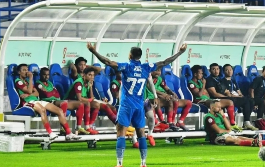 Hasil Liga 1 Hari Ini: Persib Bandung Tekuk PSM Makassar 1-0 di GBLA