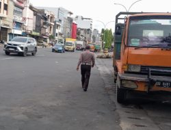 Sopir Kontainer Keluhkan Minimnya Lahan Parkir di Pelabuhan Soekarno-Hatta Makassar