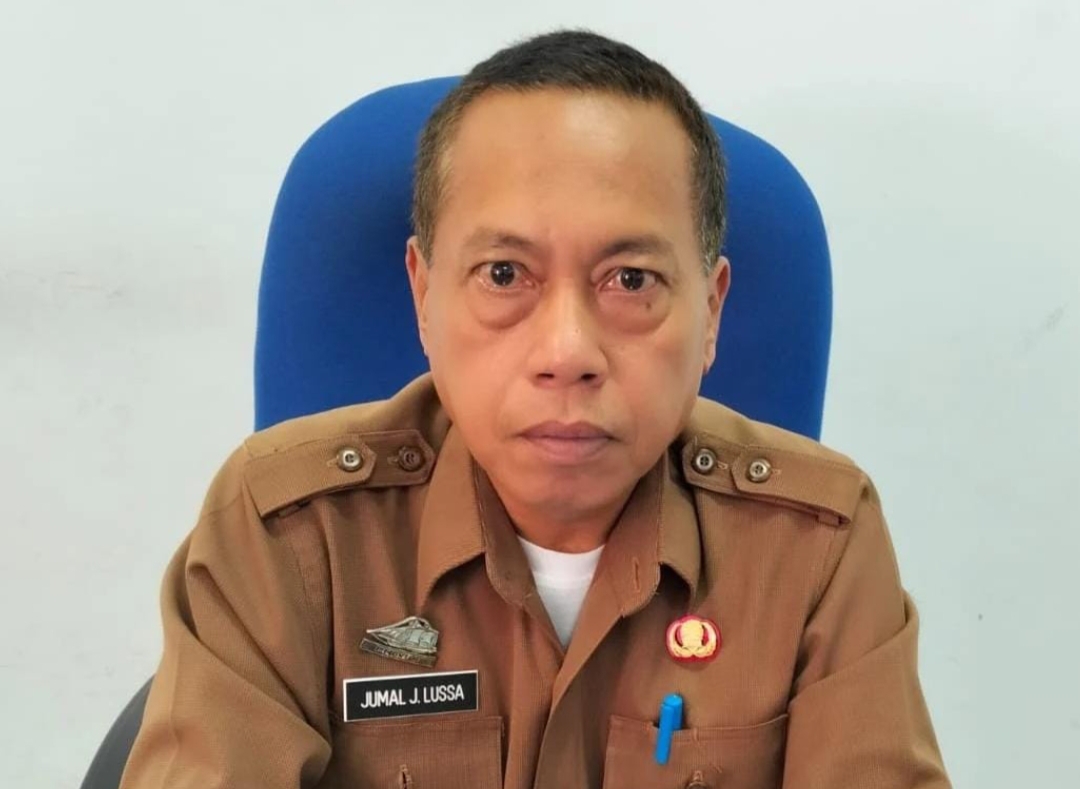 Pemkab Lutra Instruksikan Pemasangan Bendera Hias Jelang Puncak HUT ke-26