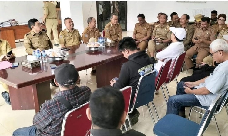 Bupati Toraja Utara Minta OPD Tak Alergi Wartawan, Media Pilar Keempat Demokrasi