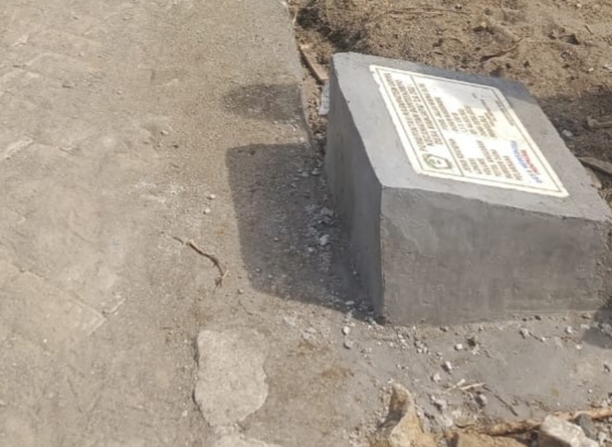 PJ Kepala Desa Manjapai Gowa Diduga Mark Up Proyek Paving Block Puluhan Juta, Tak Sesuai RAB?