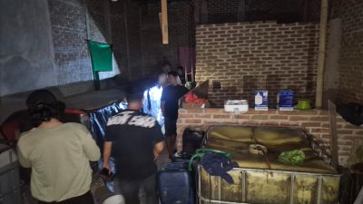 Sat Reskrim Polres Maros Amankan 10 Tandon Solar Bersubsidi dari Rumah Kosong di Mandai