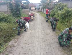 Babinsa Koramil Mandonga Gelar Karya Bakti, Wujudkan Lingkungan Bersih dan Sehat