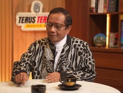 Mahfud MD Ungkap Dugaan Markup Proyek Kereta Cepat Whoosh, Soroti Risiko Utang dan Ancaman Kedaulatan