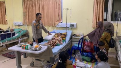 Polsek Bengalon Besuk Korban Serangan Buaya, Wujudkan Polisi yang Humanis