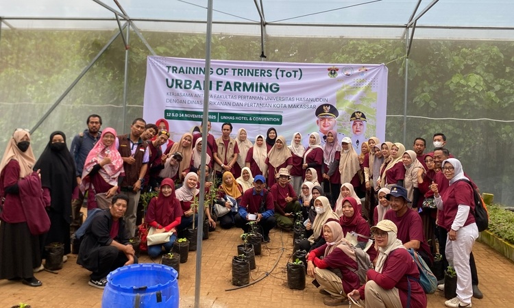 Inspirasi Urban Farming dan Tanami Tanata’: Pemuda Makassar Membuktikan Bertani Bisa Modern, Kreatif, dan Menguntungkan