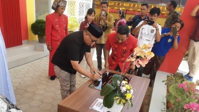 Pemkab Luwu Utara Resmikan Kantor CU Sauan Sibarrung TP Saluampak