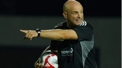 Bonek Nilai Bernardo Tavares Paling Layak Gantikan Pelatih Edu Perez