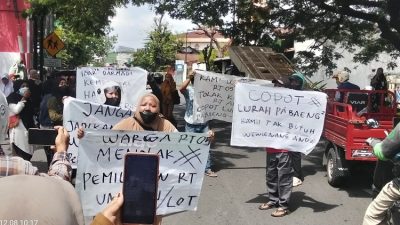 Warga Pa’baeng-baeng Mengamuk: Minta Lurah Dicopot Diduga Anulir Hasil Pemilihan RT Secara Sepihak