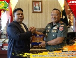 Pimpin Sertijab dan Tradisi Satuan Korem 143/HO, Danrem : Terima Kasih Kolonel Czi Luqman Nurhakim