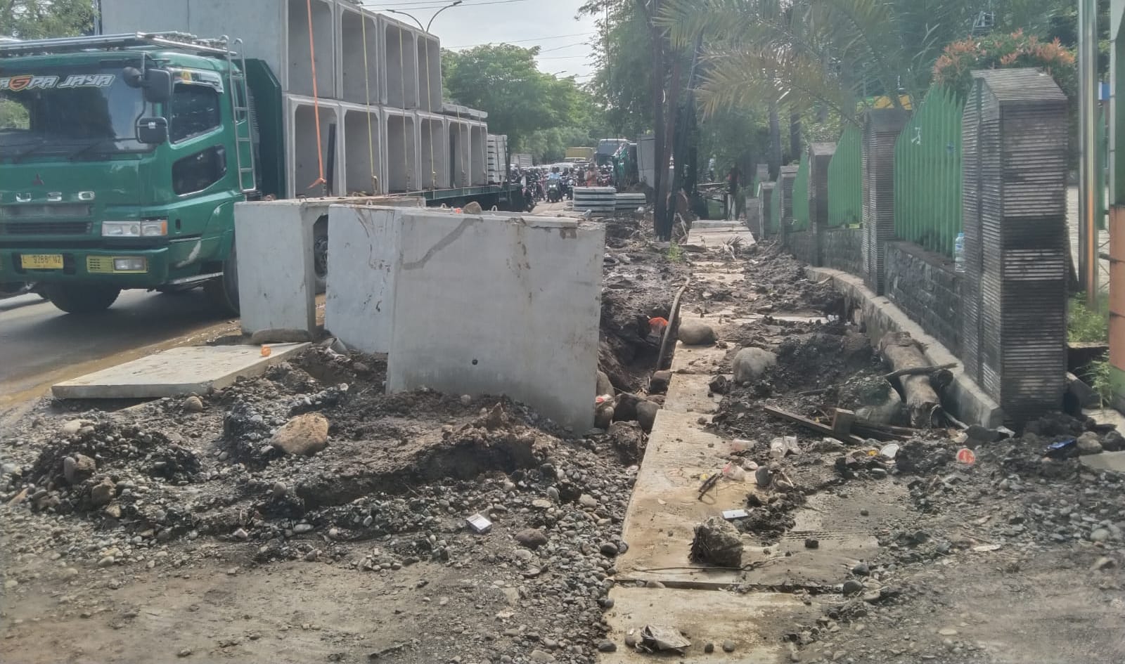 Tim Elang Timur Bongkar Dugaan Permainan Tender Proyek Jalan Rp21,6 Miliar di Makassar