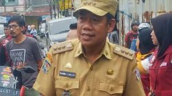 Camat Tallo Turun Tangan Tertibkan Lapak Liar, Selokan Beton Penyebab Banjir Jadi Sasaran