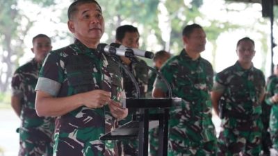 Jelang Lebaran, Pangdam Hasanuddin Bagikan SHU Koperasi untuk Prajurit