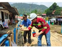 PT PAM Mineral Tbk Bangun Pagar Jalan Desa di Laroenai, Wujud Komitmen PPM Pilar Infrastruktur