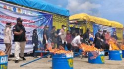 DJBC Sulbangsel Musnahkan Rokok Ilegal Senilai Rp65,75 Miliar di Makassar