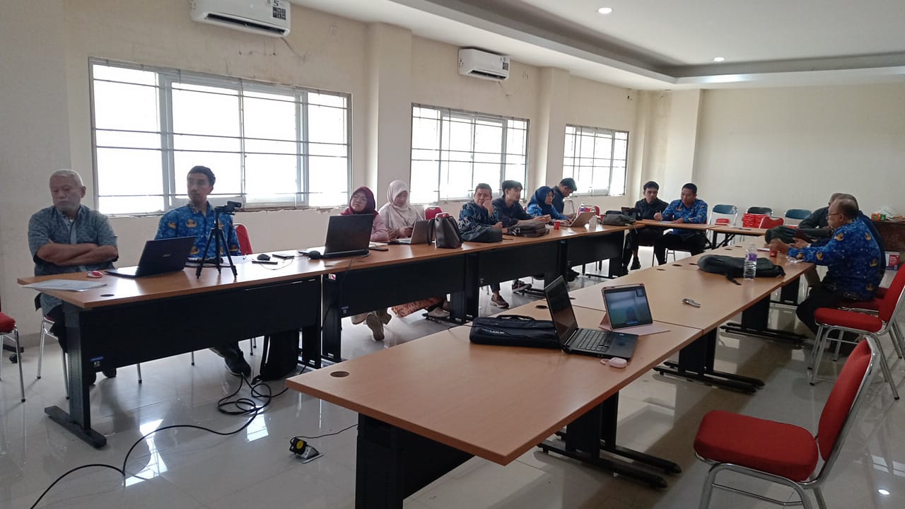 Review Kurikulum Berbasis OBE Rumpun Energi, PNUP Hadirkan Praktisi Industri PT PLN PUSHARLIS