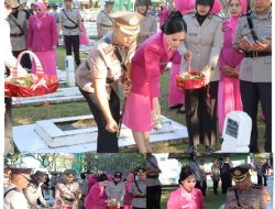 Jelang HUT Bhayangkara ke-80, Polres Maros Ziarah dan Tabur Bunga di Taman Makam Pahlawan Maccopa