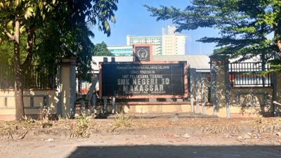 Miris, di Tengah Ekonomi Sulit, Orangtua Siswa Mengaku Harus Merogoh Kocek Rp1.750.000 untuk Seragam di SMKN 10 Makassar