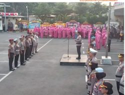 HUT Bhayangkara Ke 80, 72 Personel Polres Metro Bekasi Kota Naik Pangkat, Inilah Amanah  Kapolres !