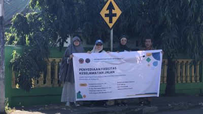 Tim PKM PNUP Implementasikan Hasil Riset Keselamatan Siswa, Empat Rambu Dipasang di Parepare